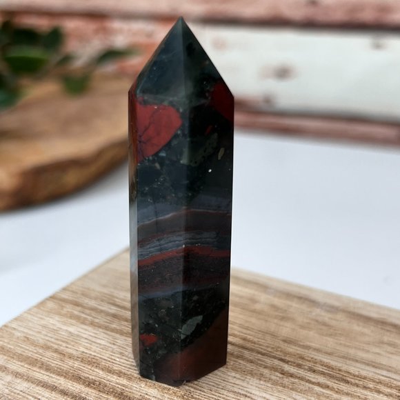 Rare African Bloodstone Tower | African Bloodstone Point | Gemstone Gem Tower - Picture 6 of 9